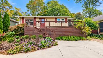 featured image of 820 N Oconeechee Ave