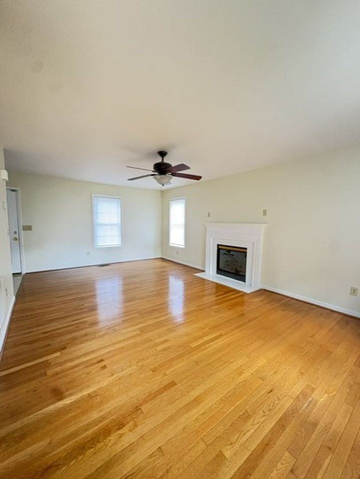 5417 Kimbermere Ct - Photo 2 of 5