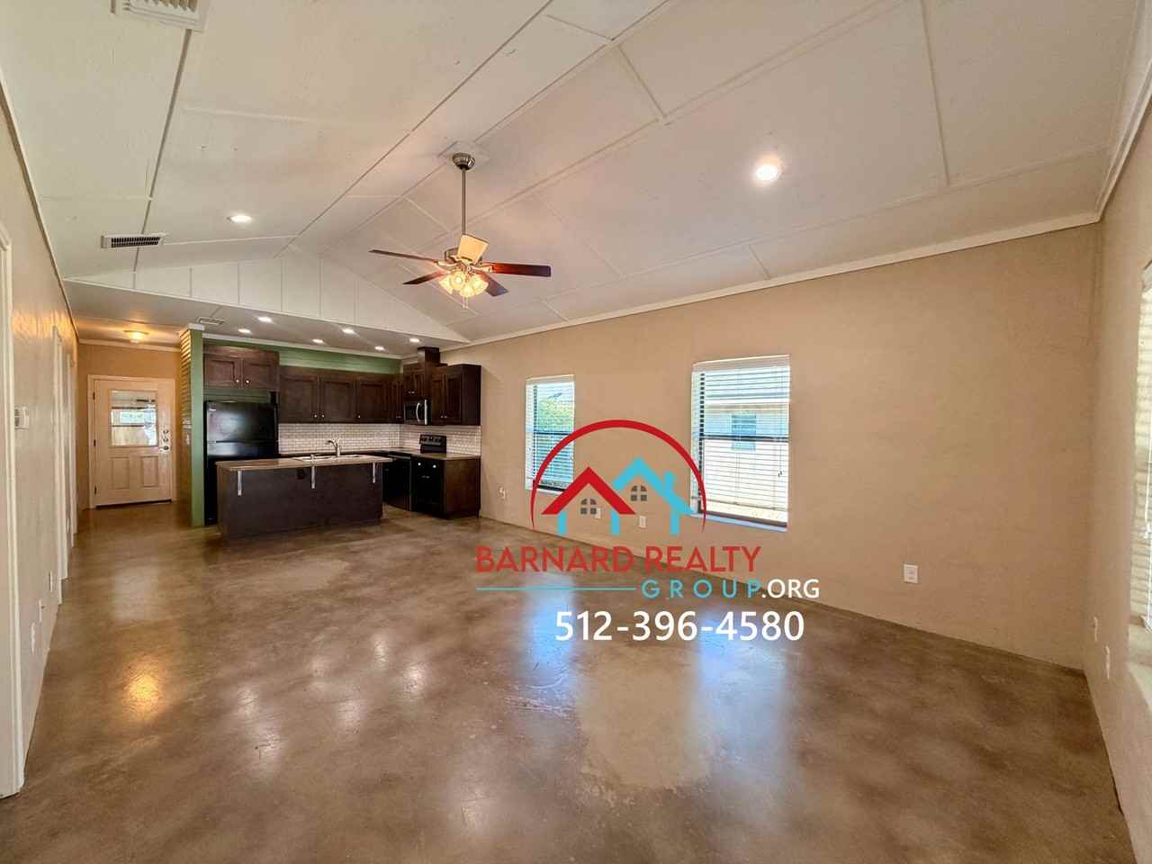 1011 Allen St - Photo 2 of 16