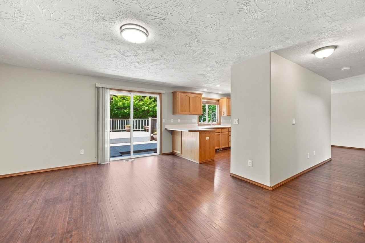 13073 Smoke Tree Pl - Photo 7 of 28
