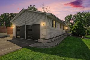 featured image of 9285 E Sleepy Hollow Pkwy
