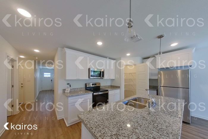 11479 Camden Court Cir - Photo 6 of 21