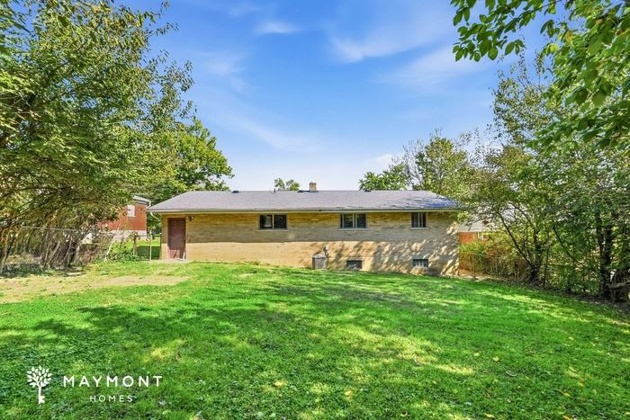 11493 Geneva Rd - Photo 2 of 2