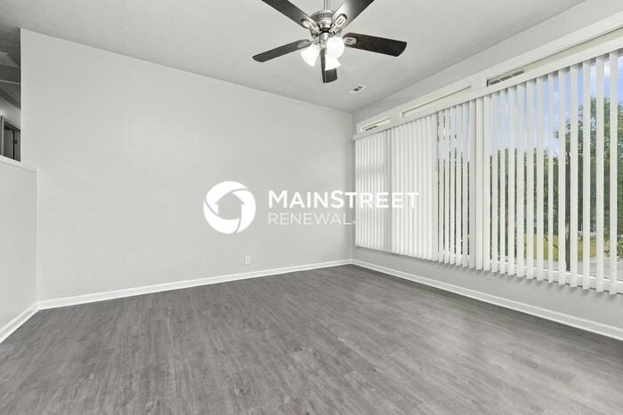 235 Mountain View Cir - Photo 2 of 17