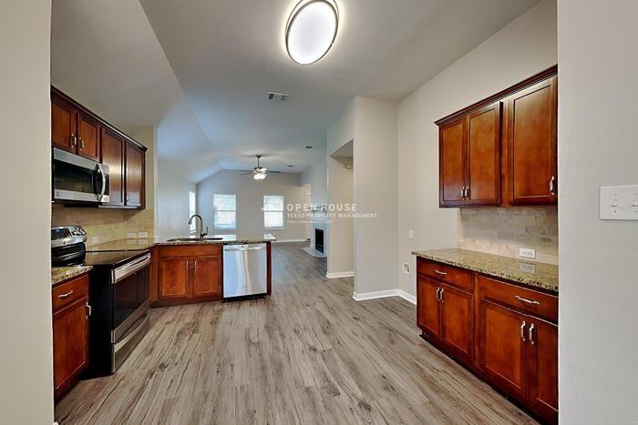 4868 Ambrosia Dr - Photo 6 of 24
