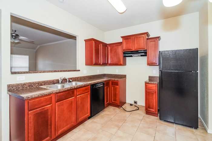 14623 Parkway Meadows Dr - Photo 6 of 11