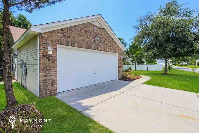 918 Willow Bend Dr - Photo 2 of 3