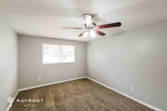 102 28th East Avenue - Photo 6 of 12