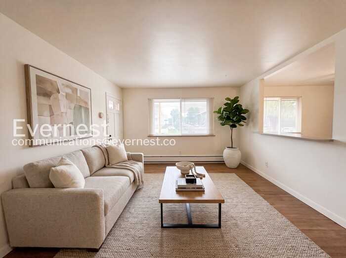 508 W Powers Ave #A - Photo 3 of 19