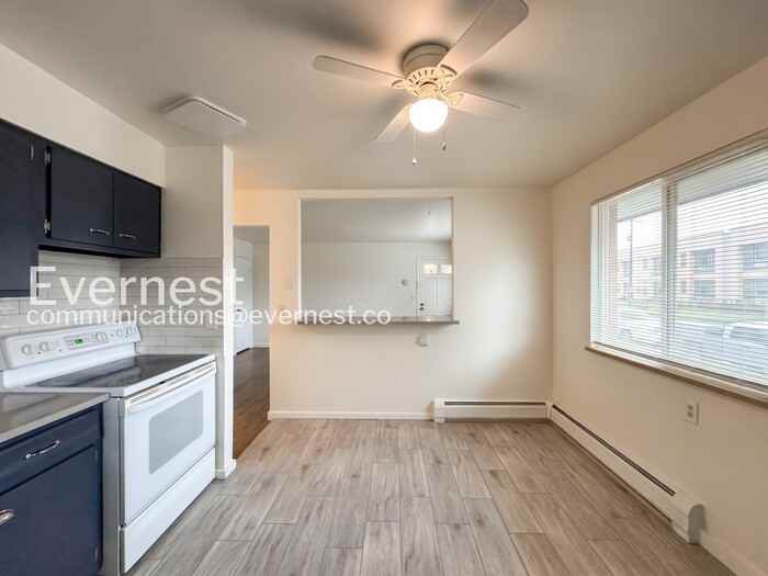 508 W Powers Ave #A - Photo 7 of 19