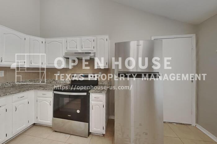 10115 Prospect Hill Dr - Photo 6 of 20