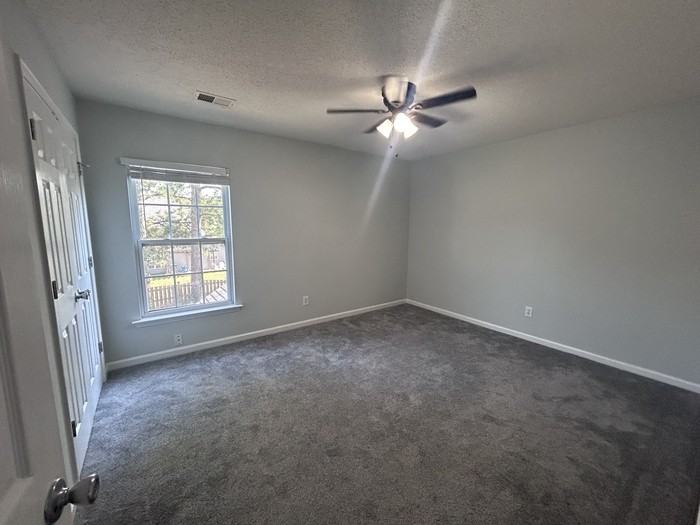 105 White Cedar Ct - Photo 7 of 15