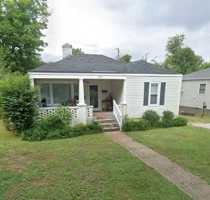 featured image of 2735 Thornton Cir Sw