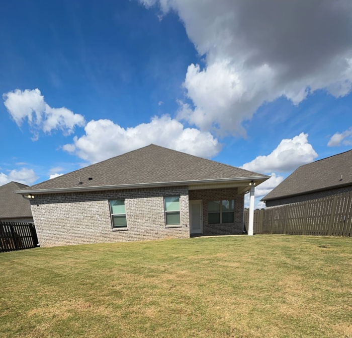 21940 Shearwater Dr - Photo 3 of 23