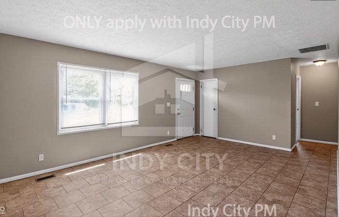 3928 Delmont Dr - Photo 3 of 26
