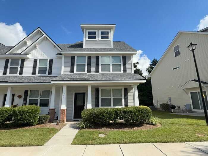 345 Flyway Rd - Photo 2 of 24
