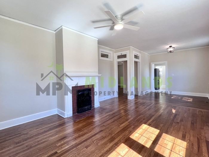 1011 Wildwood Ave - Photo 5 of 36