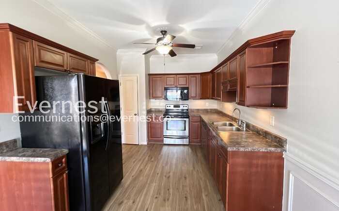 6082 Townley Ct - Photo 6 of 20