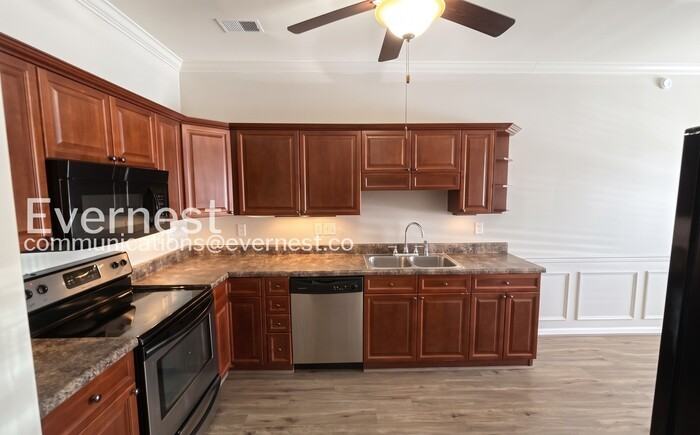6082 Townley Ct - Photo 7 of 20
