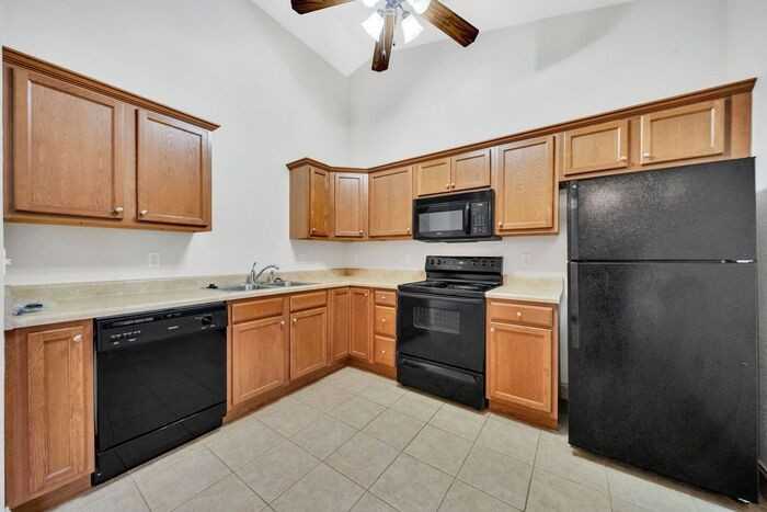 2105 Suncrest Village Ln #2105 - Photo 7 of 19
