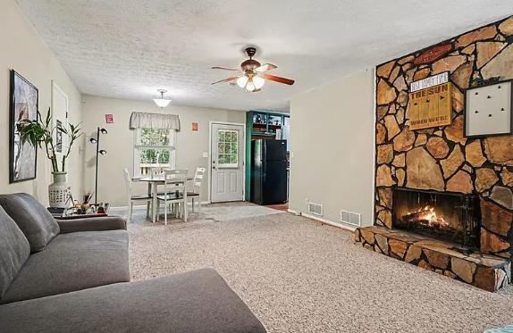 3574 Broxton Lane - Photo 3 of 19