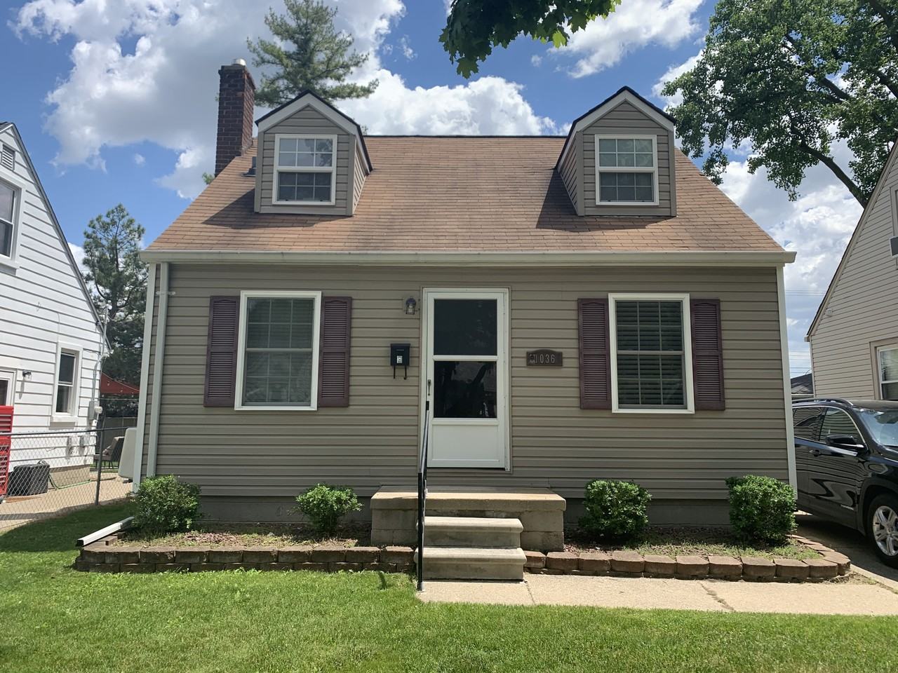 1036 N Wilson Ave #NA - Photo 2 of 15