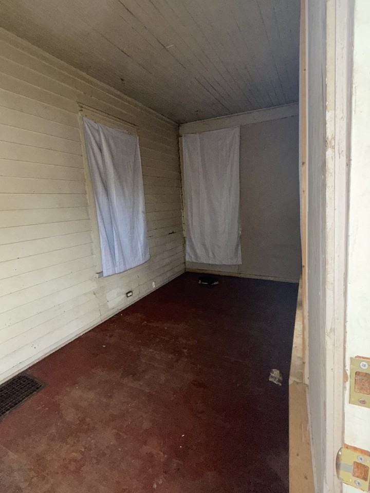2114 Rockwell St #NA - Photo 7 of 18
