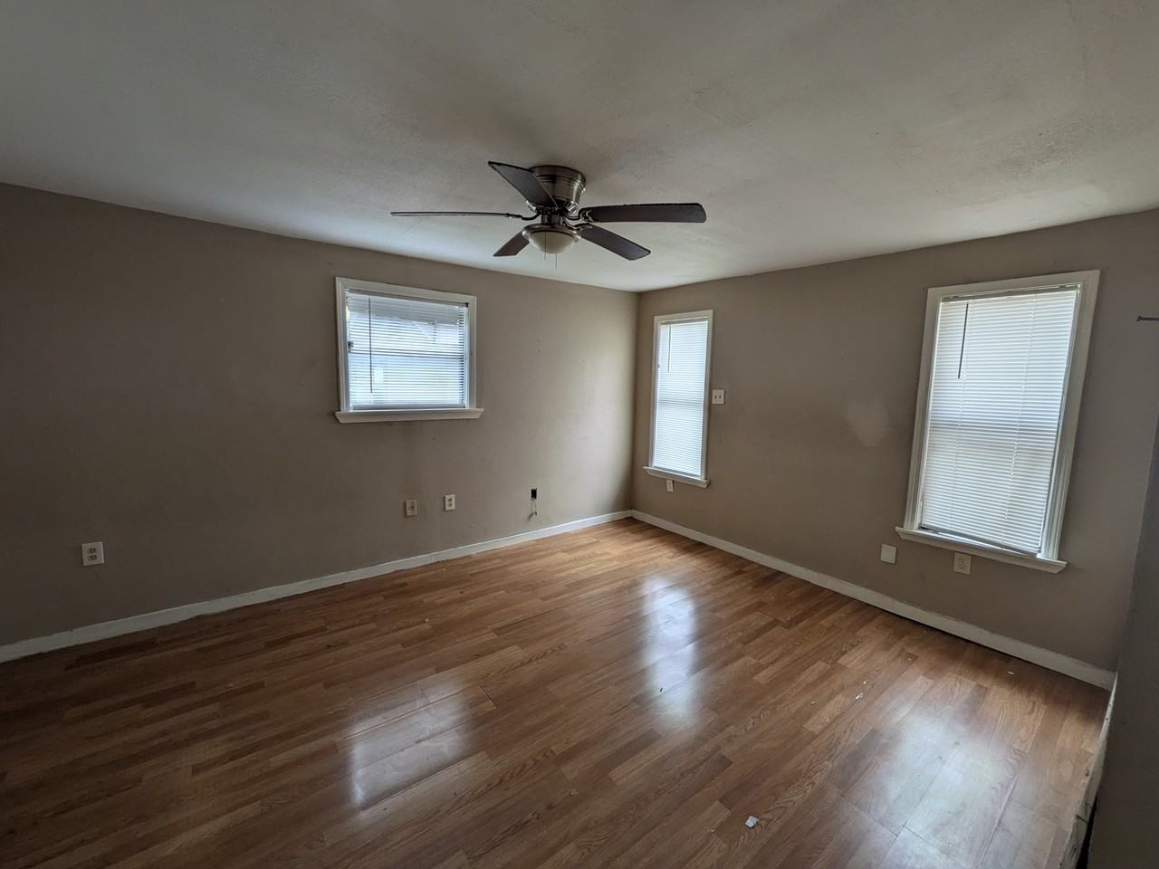 3136 Calumet St #NA - Photo 4 of 6
