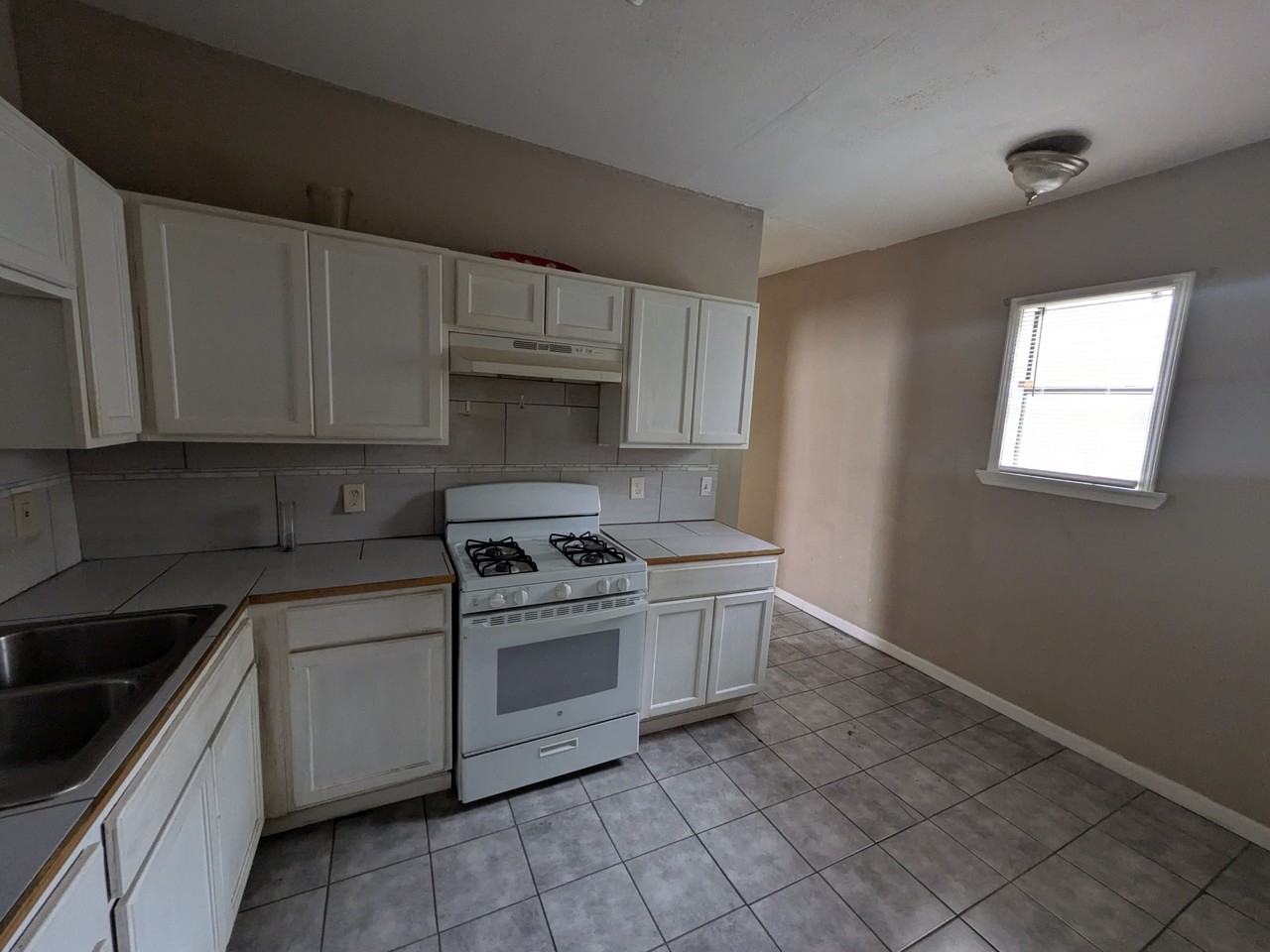 3136 Calumet St #NA - Photo 6 of 6