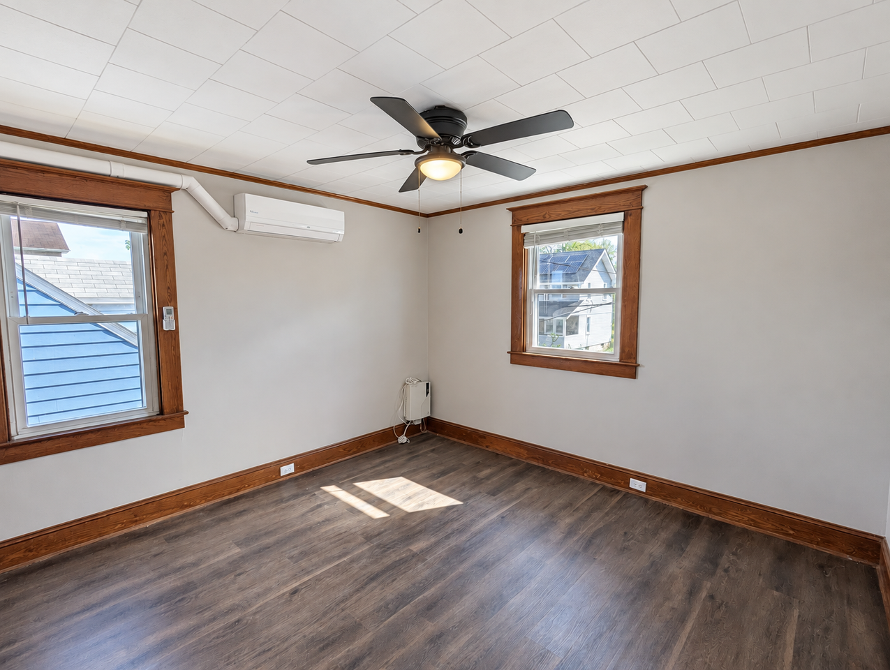 1236 Maple Ave #2 - Photo 5 of 12