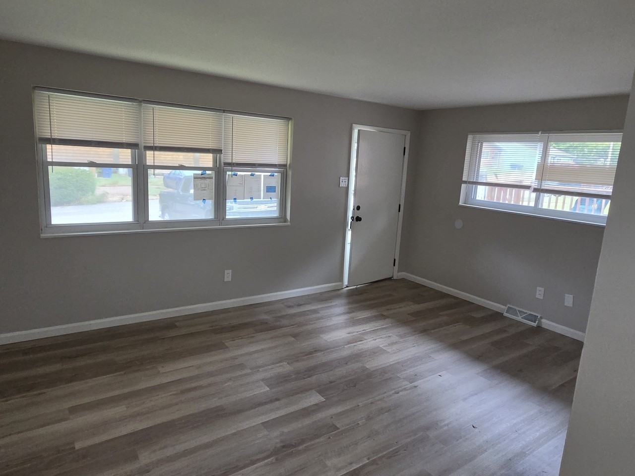 3136 Sherman Dr #NA - Photo 5 of 13