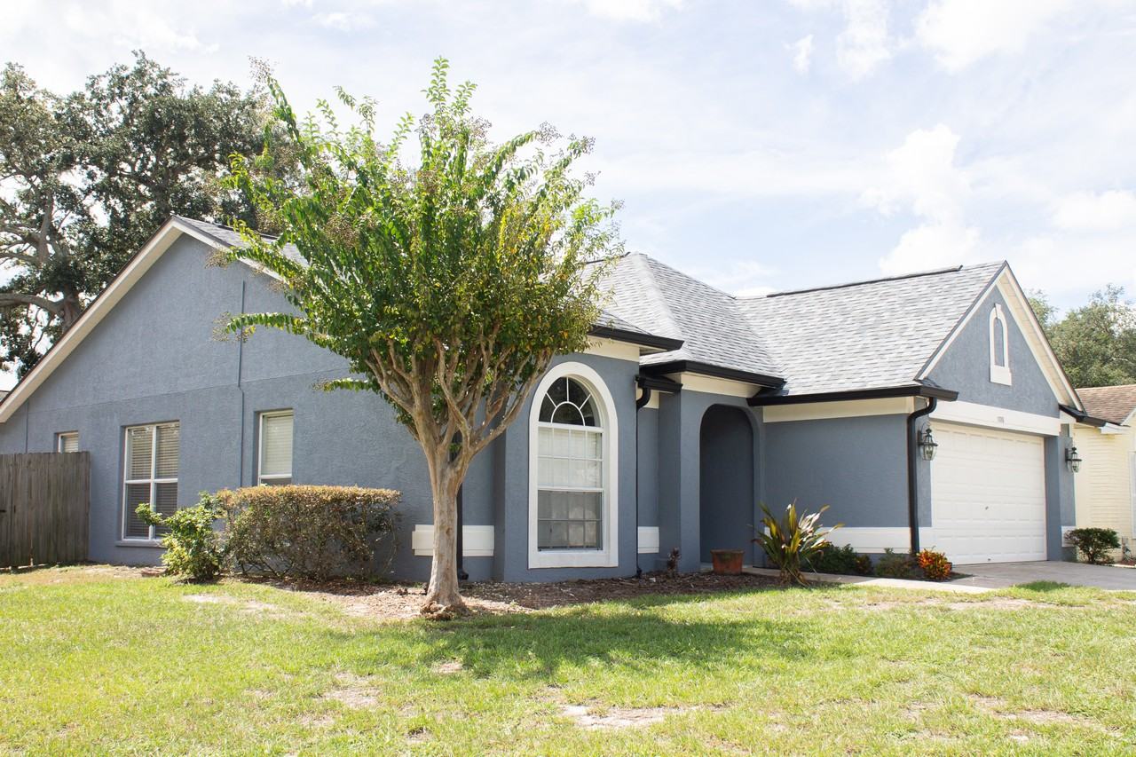 1135 Hardwood Dr #NA - Photo 2 of 35