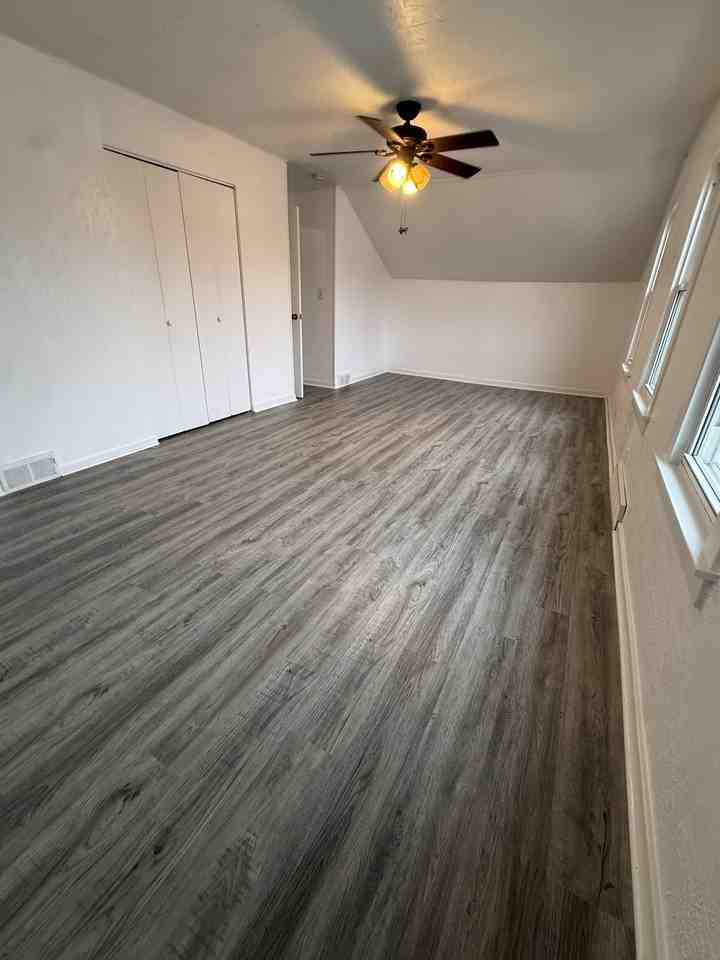 24517 75th St - Photo 2 of 16