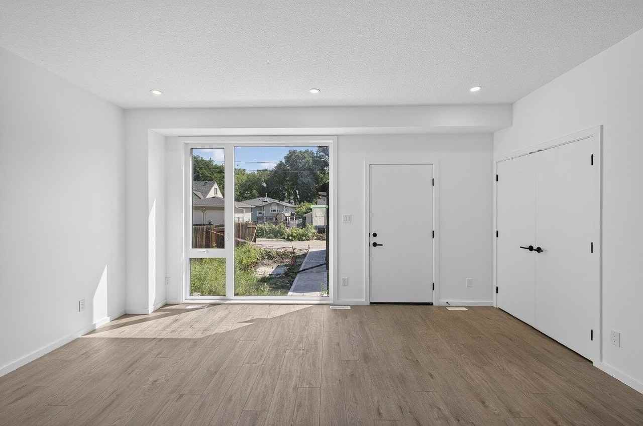 9353 - 9353 87 St Nw - Photo 2 of 16