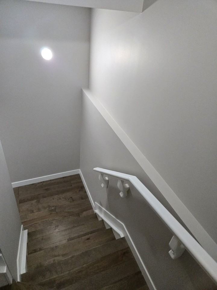 17621 120 St Nw - Photo 2 of 18