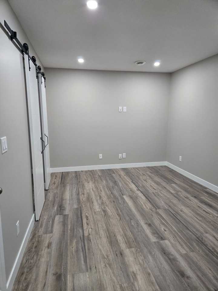17621 120 St Nw - Photo 4 of 18
