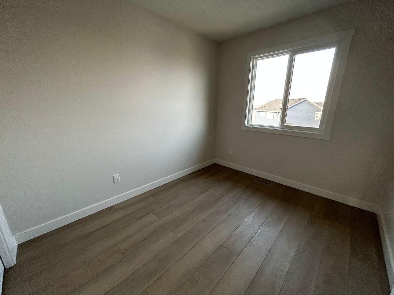 558 -558 Sage Hill Rd Nw - Photo 3 of 22