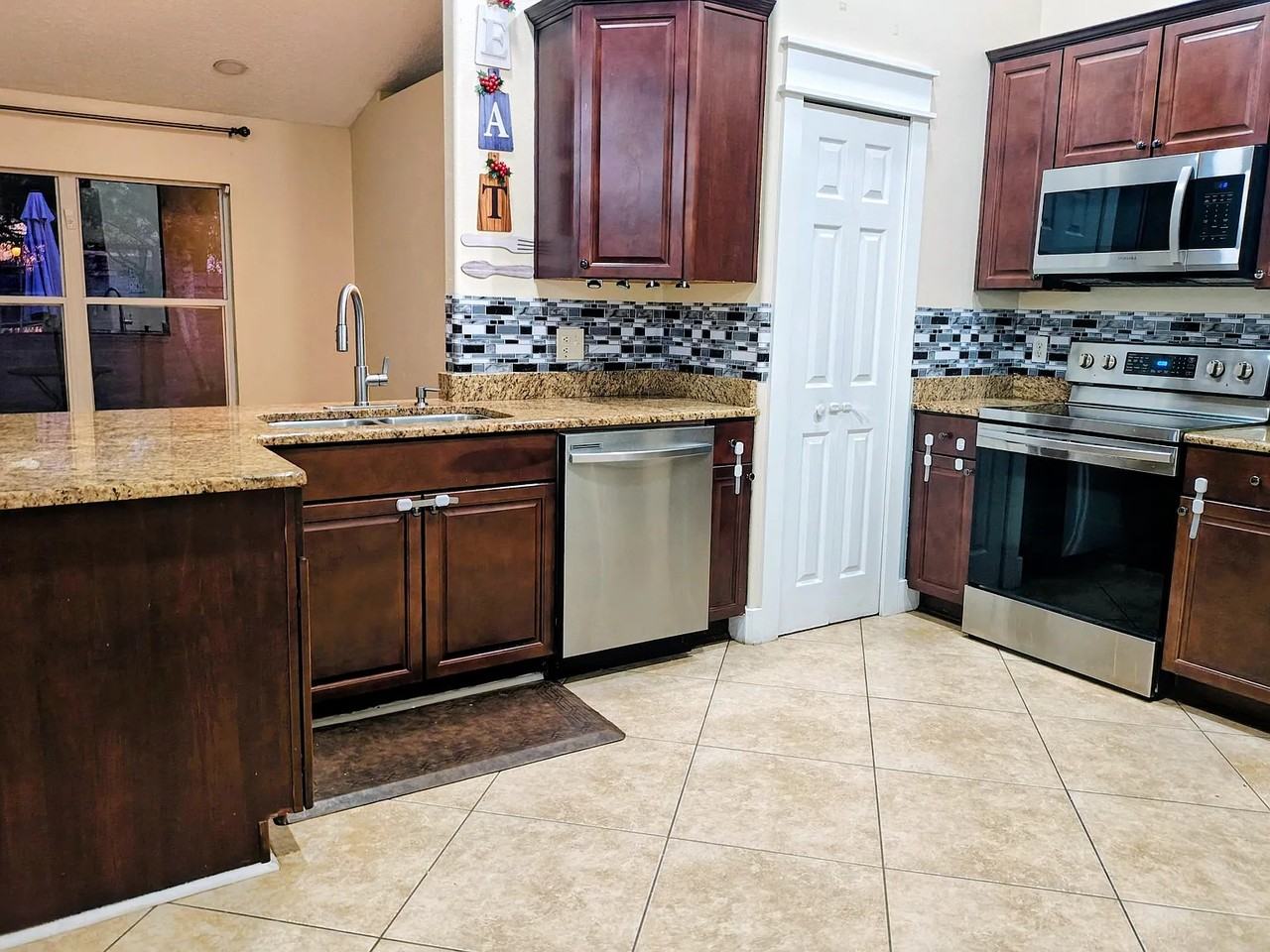 11252 Cypress Leaf Dr #NA - Photo 2 of 16