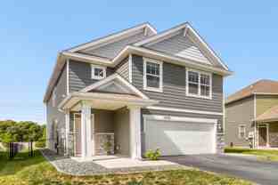 12718 Erskin St Ne #NA - Photo 1 of 1