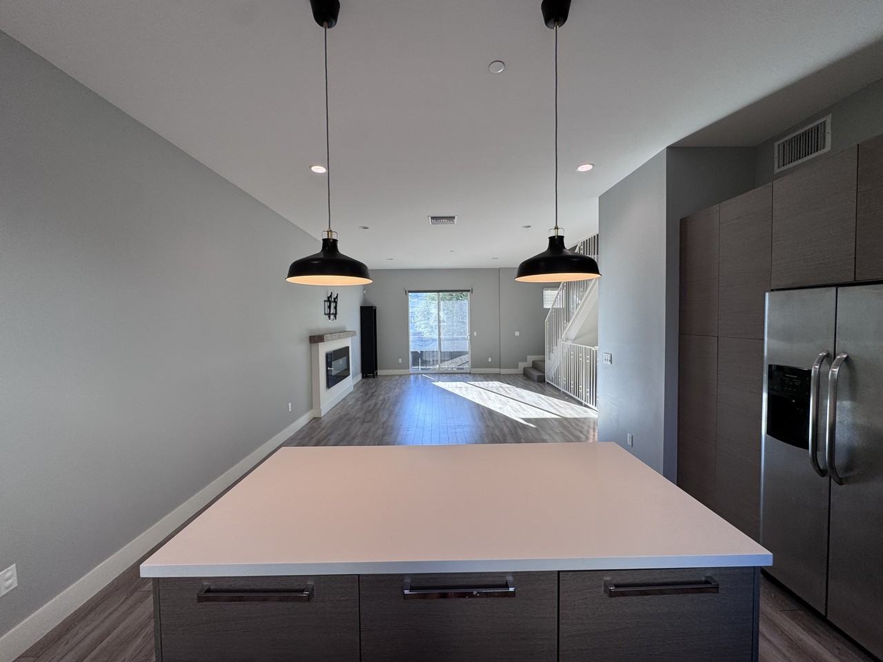 5646 Hazeltine Ave #NA - Photo 7 of 36