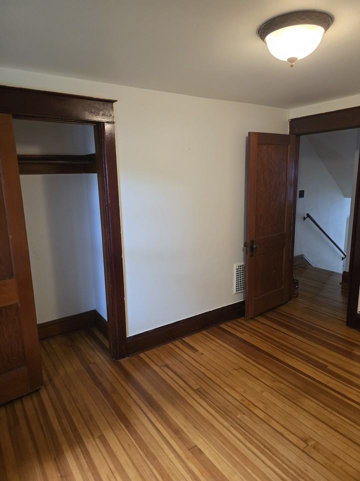 700 Elm St #NA - Photo 7 of 20