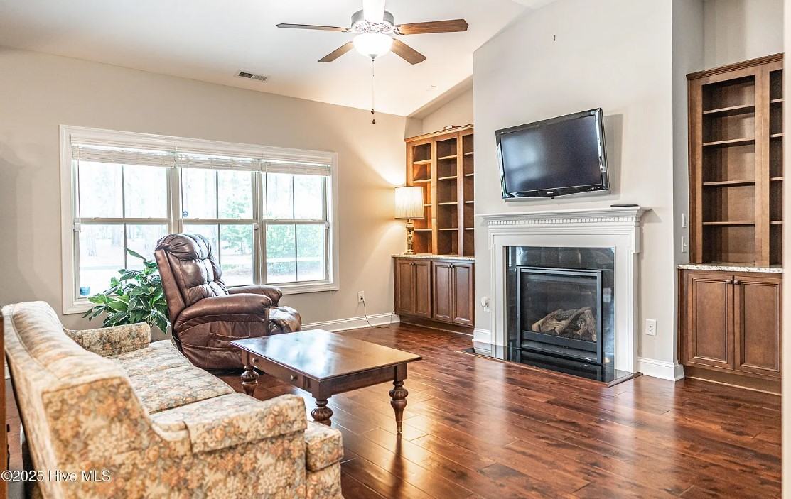 255 Champions Ridge Dr #NA - Photo 5 of 16
