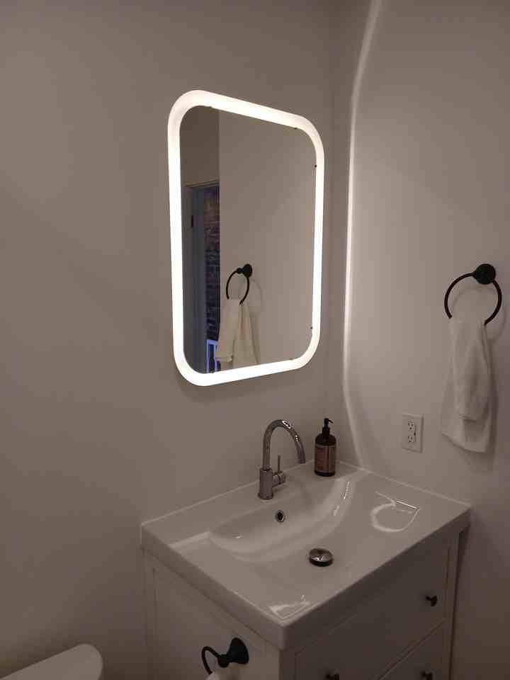 654 Saint Clarens Avenue - Photo 6 of 6