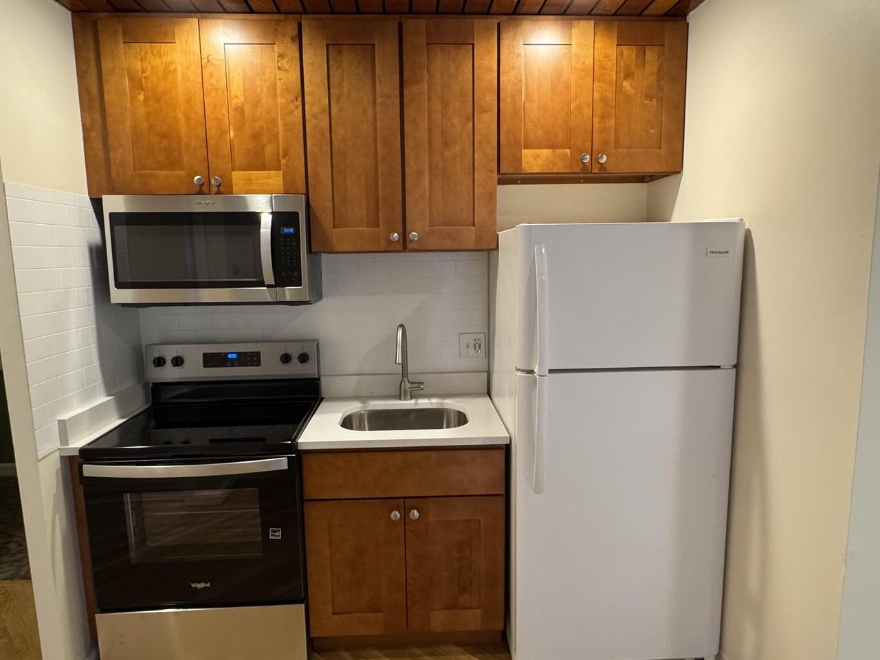 390 Riverway #12 - Photo 2 of 19