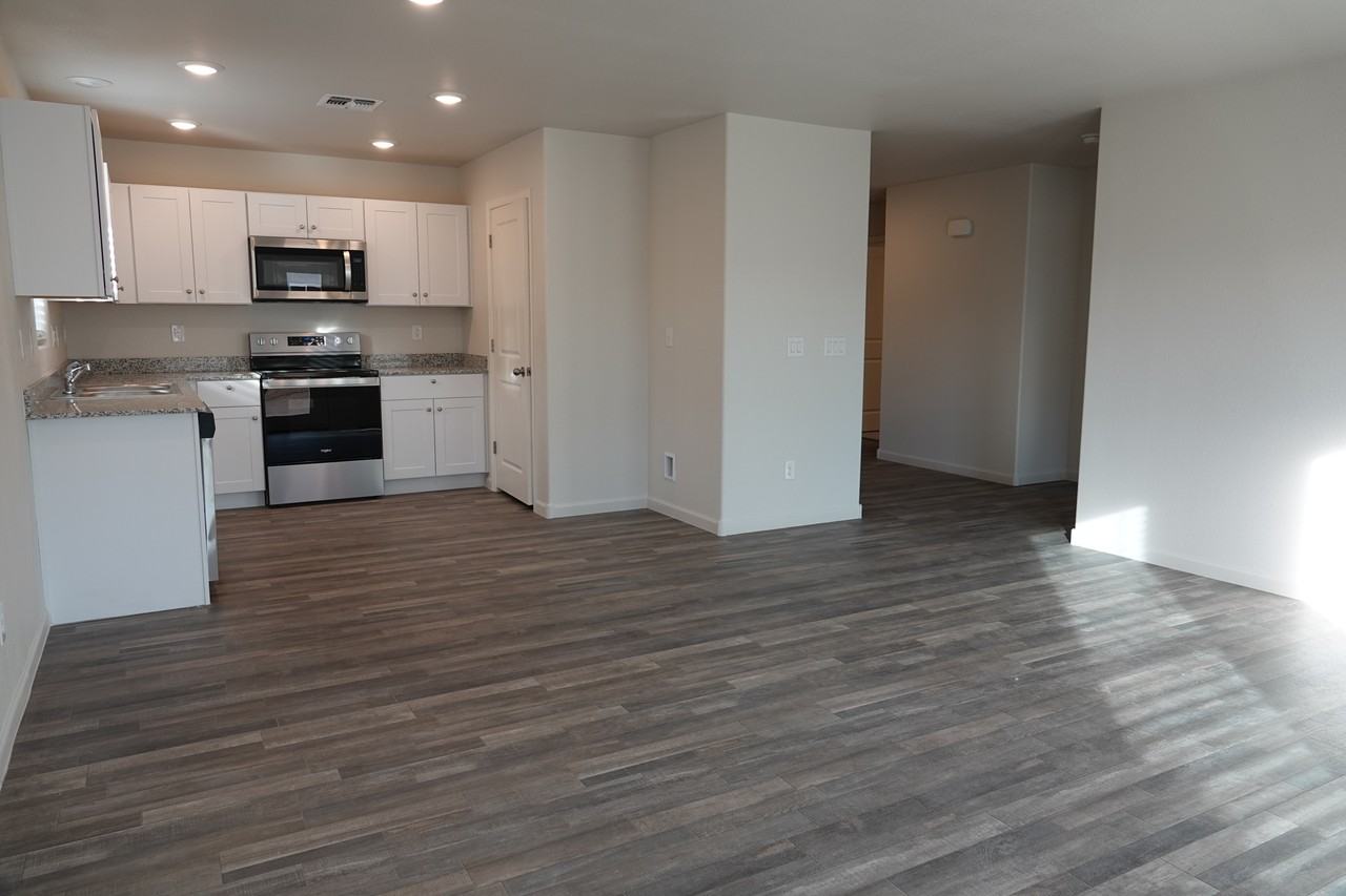 2412 Sandpiper Dr #NA - Photo 3 of 26