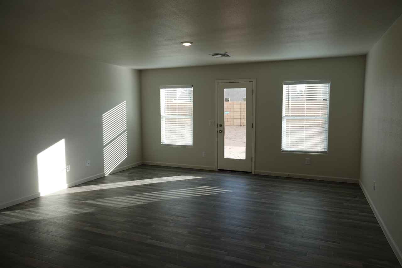 2412 Sandpiper Dr #NA - Photo 5 of 26