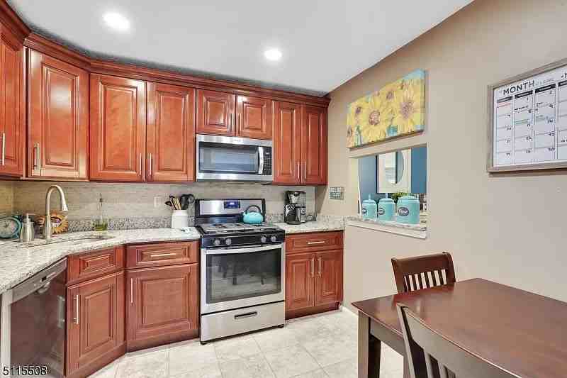 340 Penns Way #NA - Photo 5 of 14