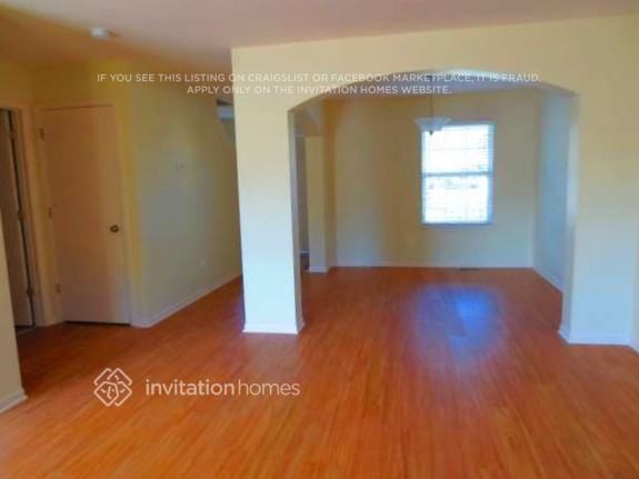 2409 Twin Fountain Ct - Photo 5 of 9
