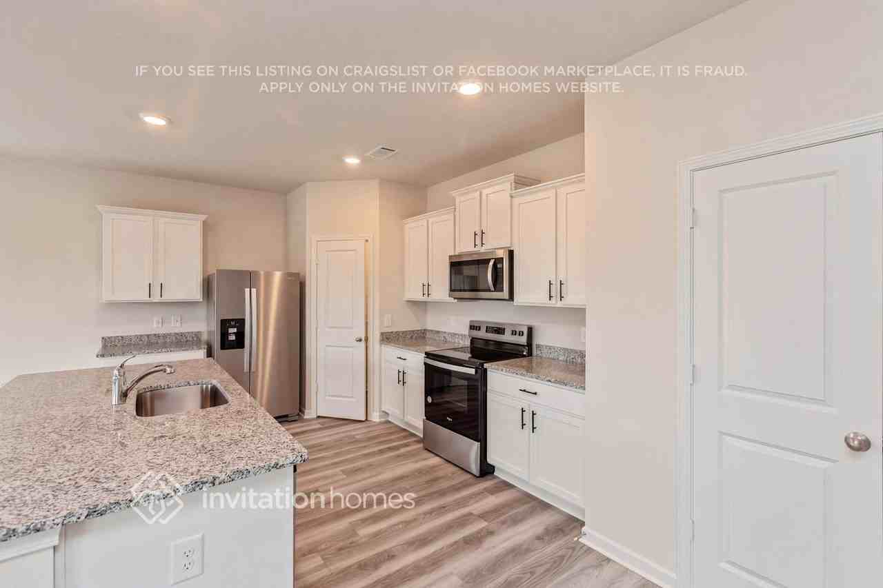 440 Prescott Way - Photo 6 of 19