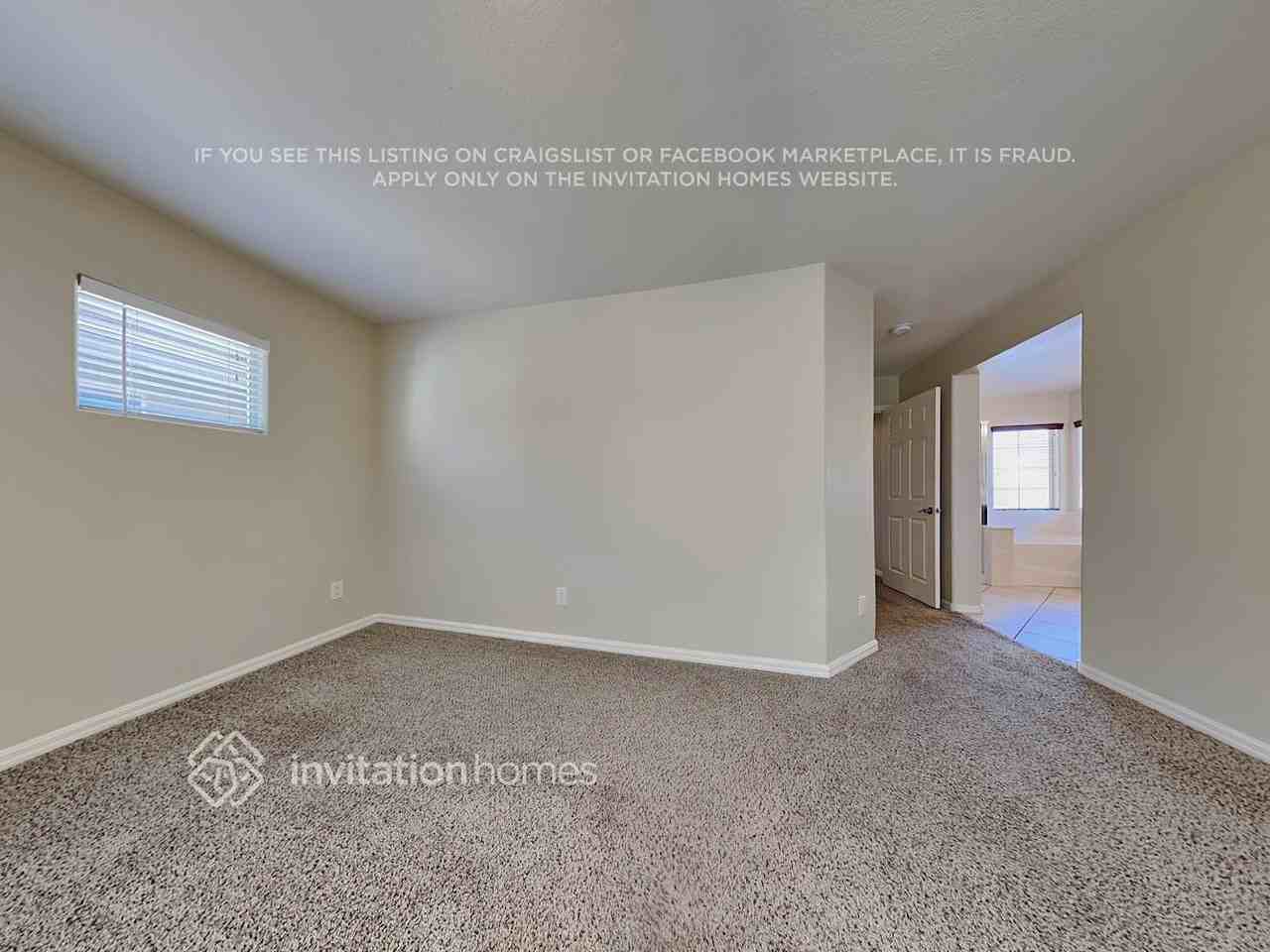9551 Bachelors Fortune St - Photo 6 of 15